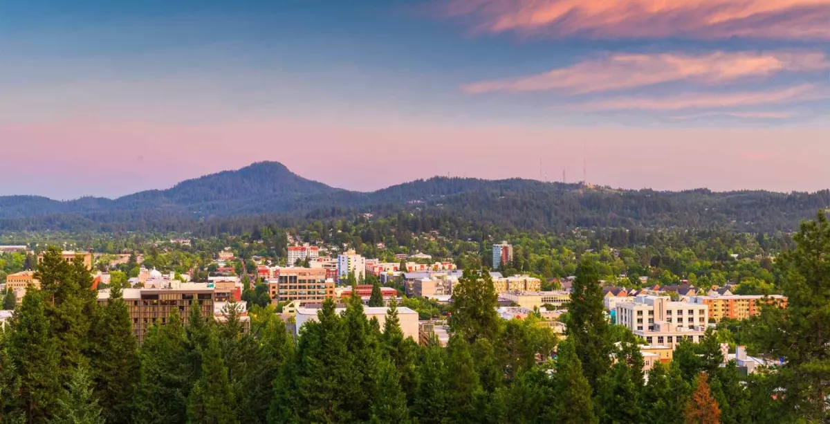 drone photo of Eugene Oregon