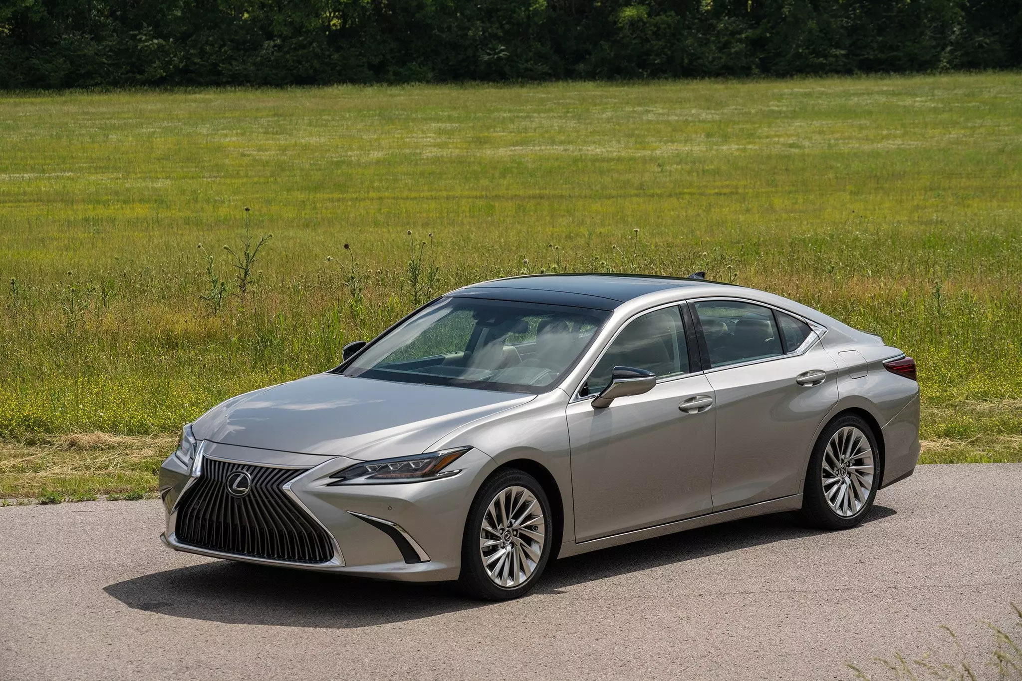 Gray Lexus ES