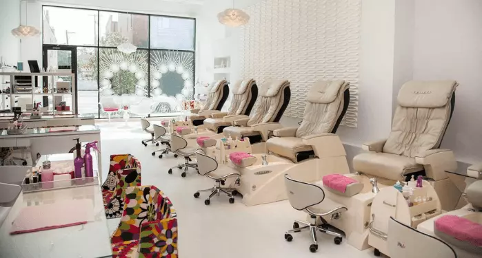 Low budget small nail salon interior design