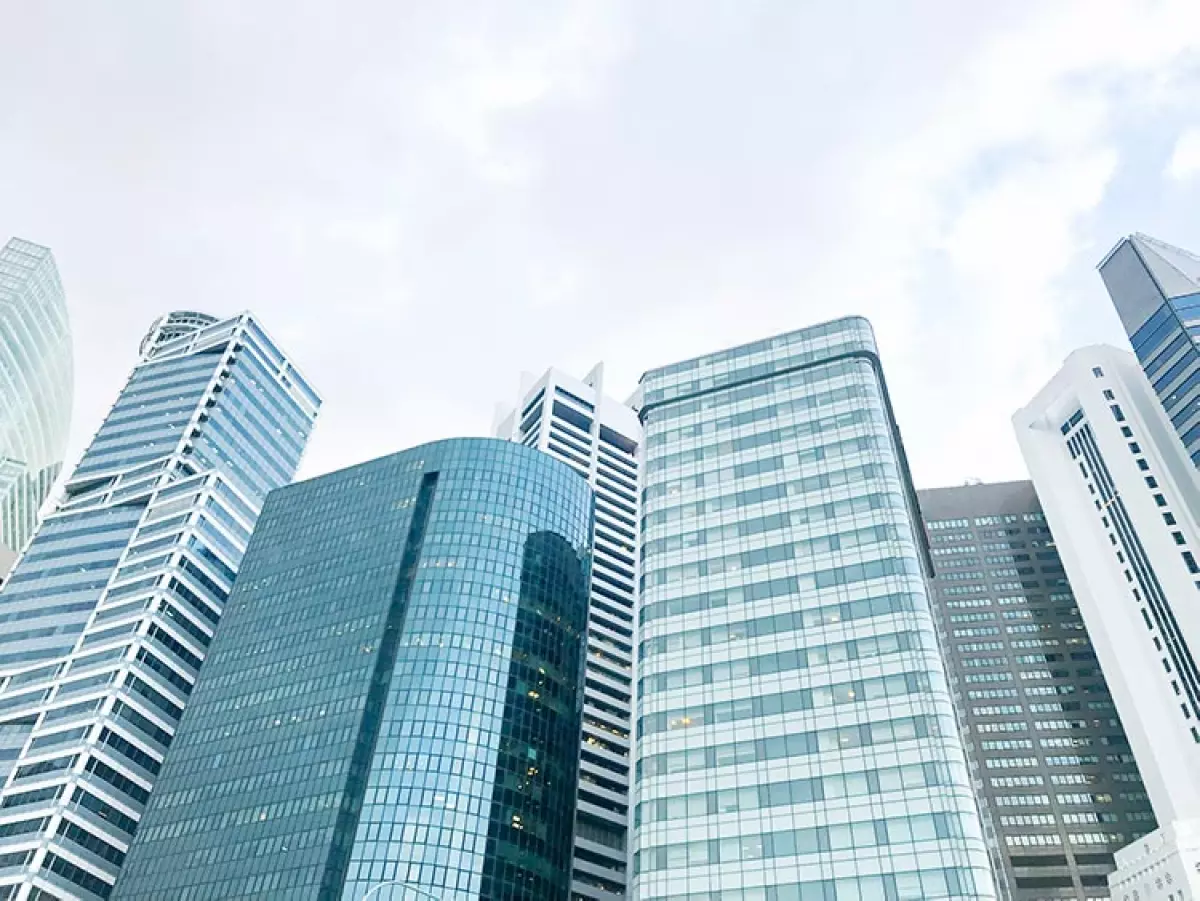 tall-blue-skyscrapers