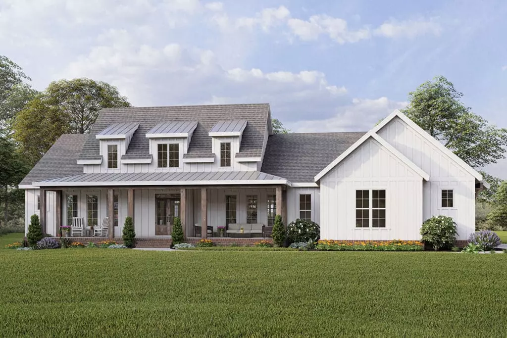 Modern Farmhouse Plan 4534-00039