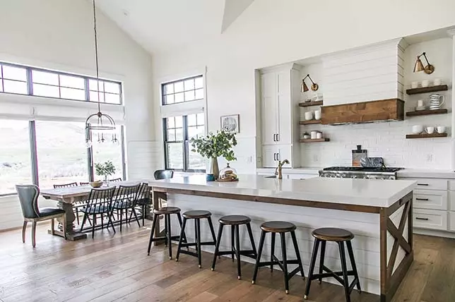 modern farmhouse interior