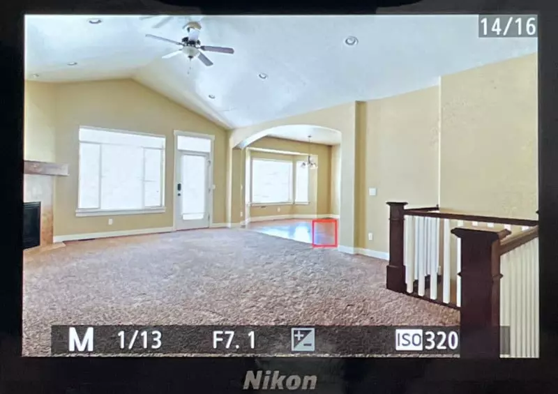 Autobracketing an exposure in a camera for an HDR real estate photo