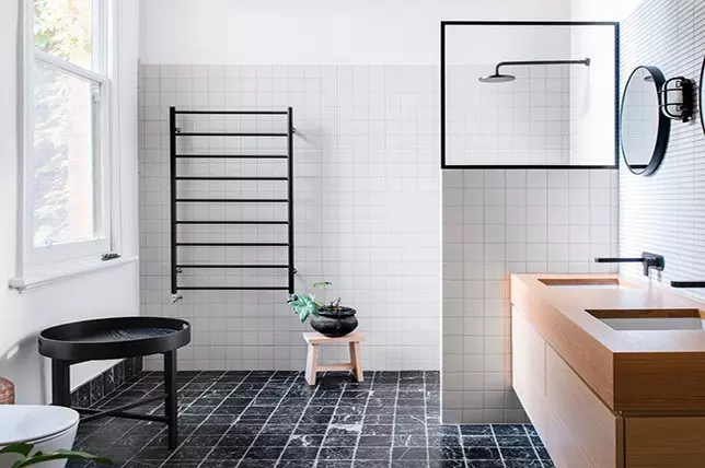 Minimalist Interior Design Bathroom