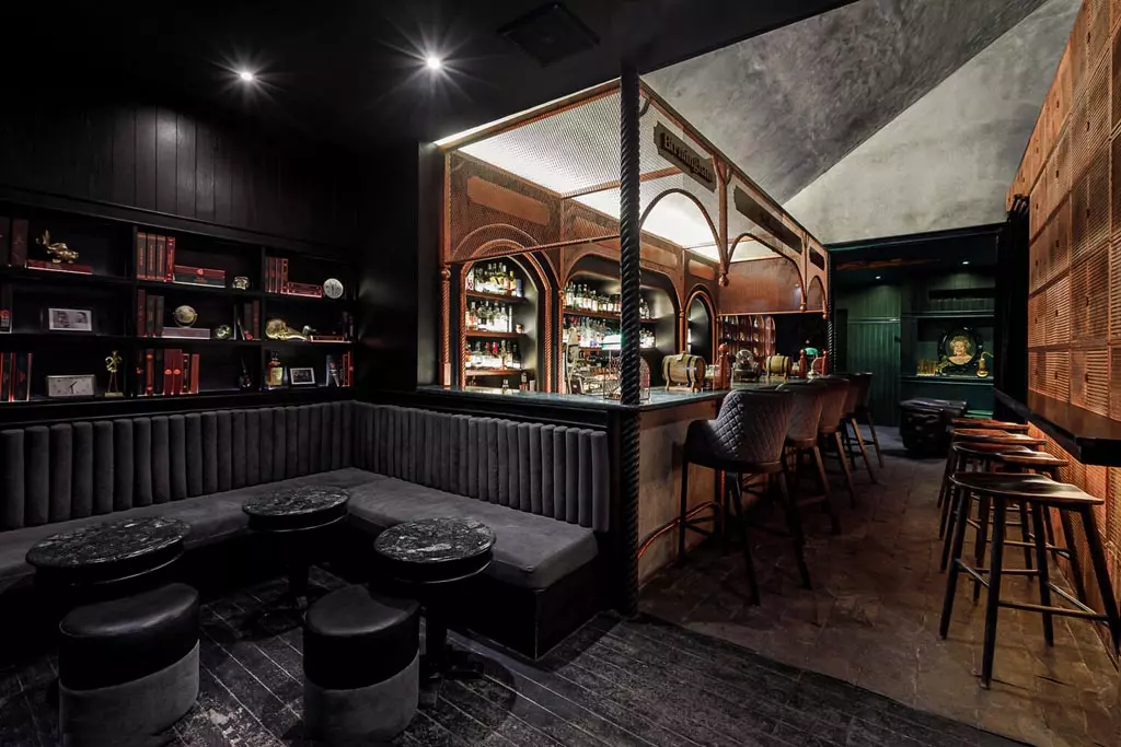 Bar Interior Design Examples