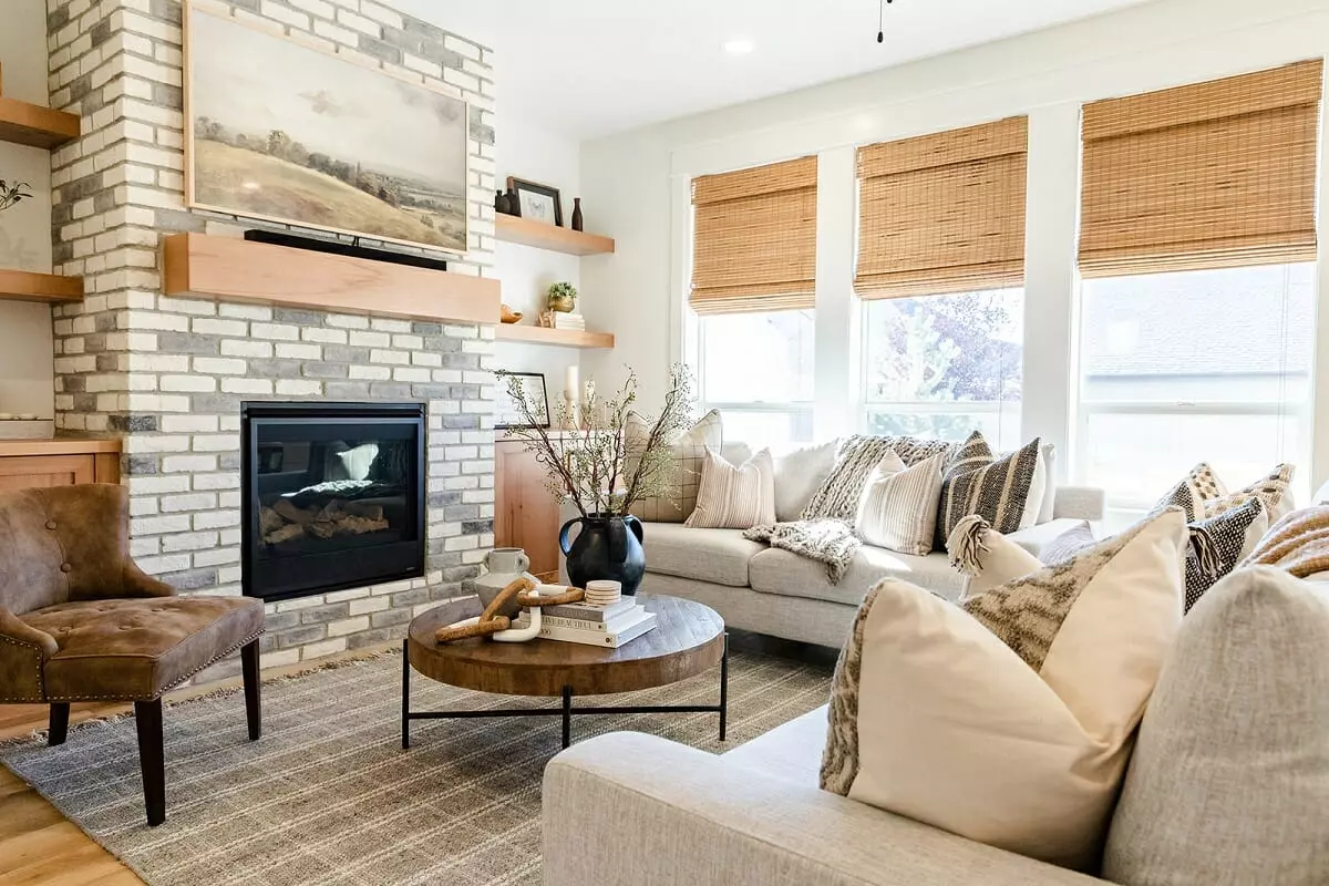 Living room with rustic design style by Decorilla designer, Sharene M.