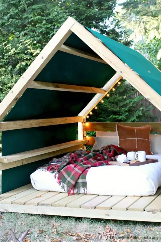 Outdoor Bed