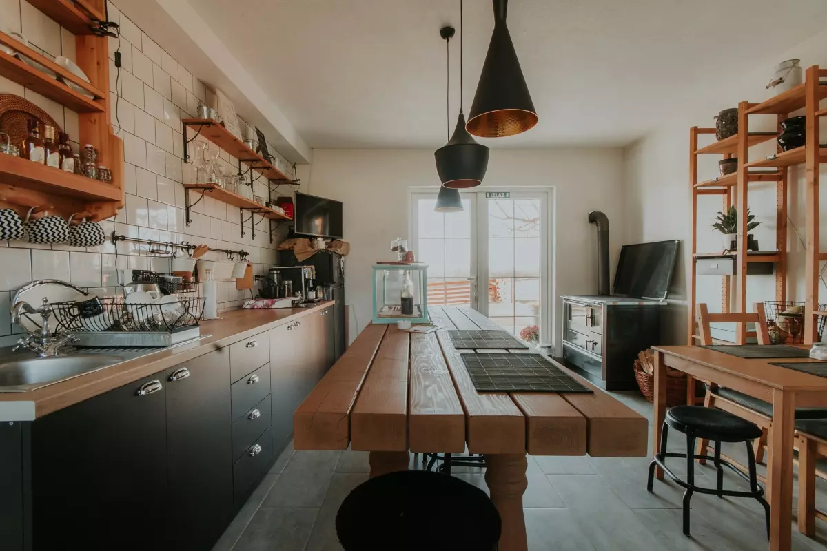 modern rustic kitchen decor and wood island