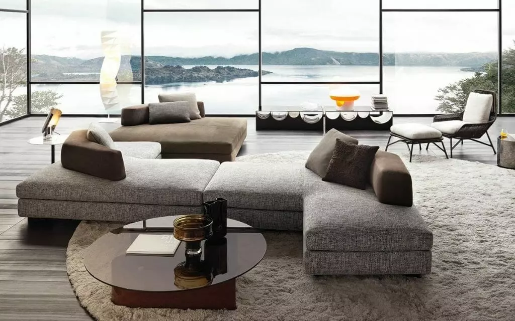 Luxe mudroom interior design trends of 2023 by Decorilla designer, Aida A.