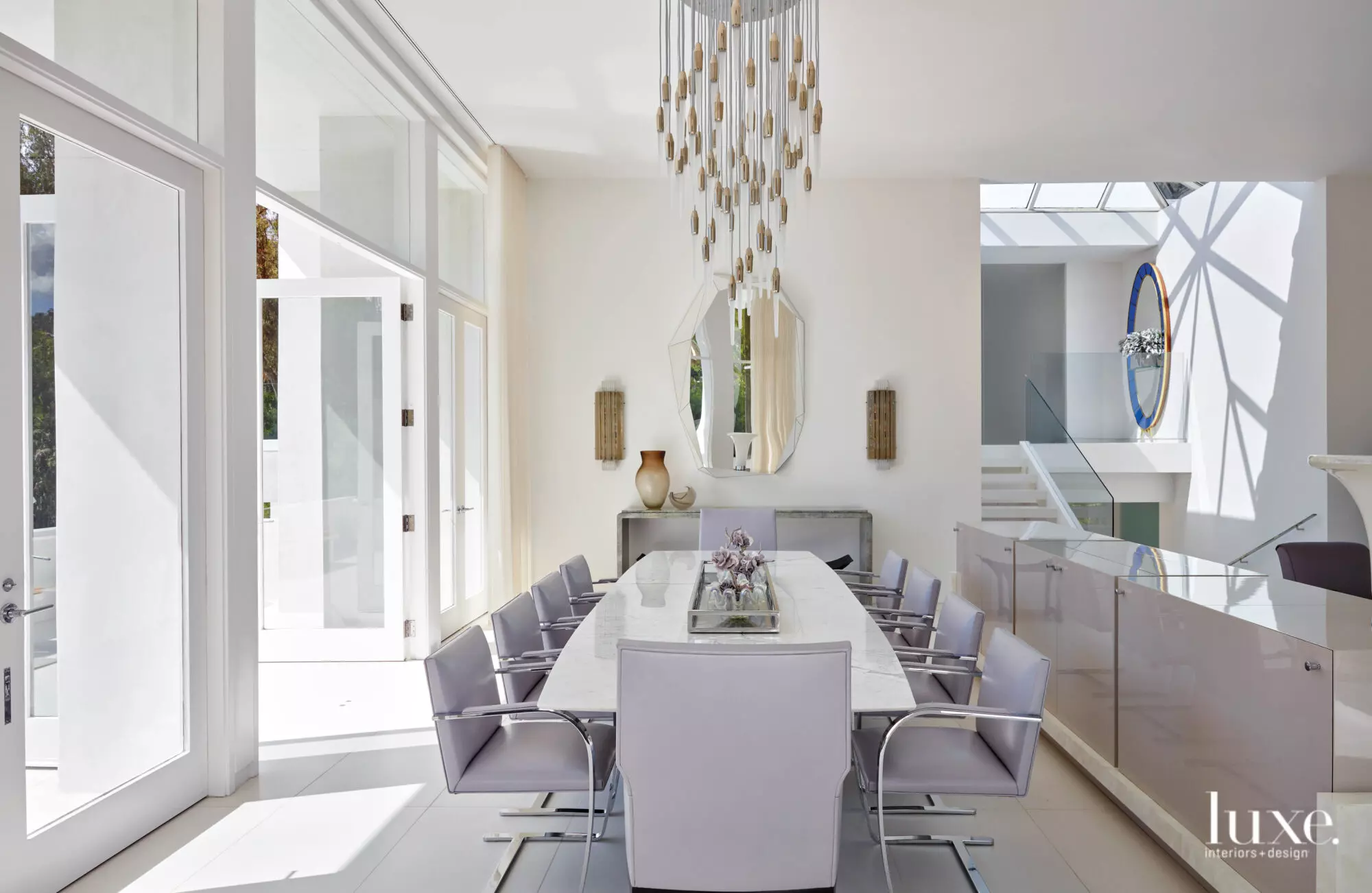 Dining room with chairs and table