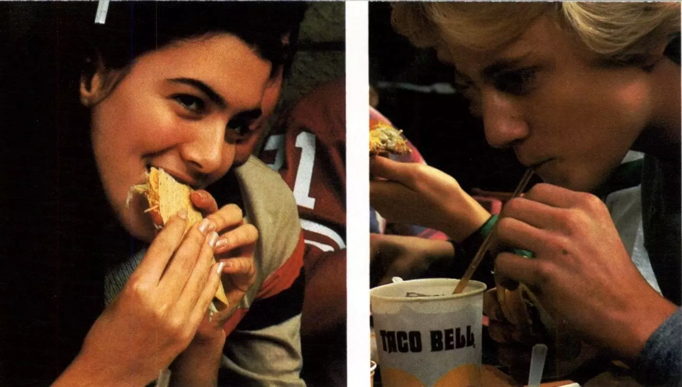 People eating at a vintage Taco Bell from 1972