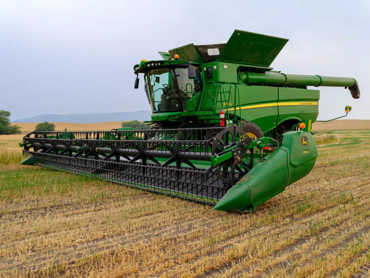 combine in a field, 2023 land prices