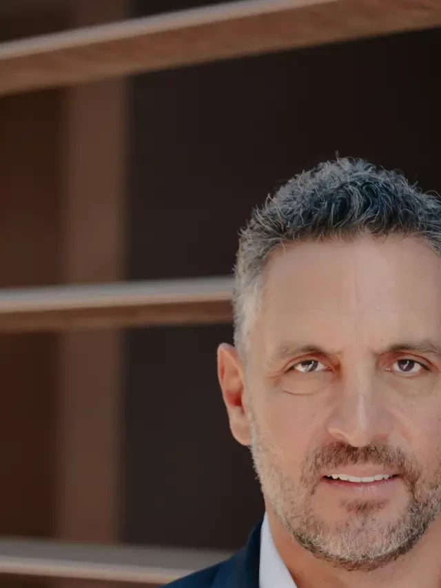   How Mauricio Umansky Built a $57B Real Estate Empire